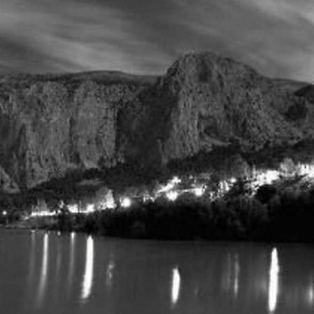 Apartamento En Cortijo Totalmente Reformado En Pleno Paraje Natural Junto Al Caminito Del Rey Y Los Sectores Mas Importantes De Escalada A Solo 2 Minutos De La Estacion De Tren อะโลรา ภายนอก รูปภาพ